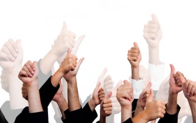 The Surprising Benefits of Giving Positive Workplace Feedback